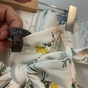 Floral paper bag pants